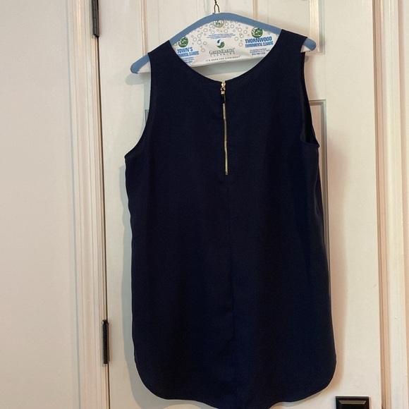 Ann Taylor navy blue blouse. Size L - Picture 3 of 4